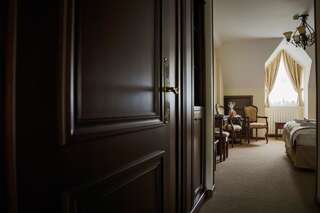 Отель Hotel Foisorul cu Flori Синая Двухместный номер с 1 кроватью, без балкона (для 2 взрослых)-4